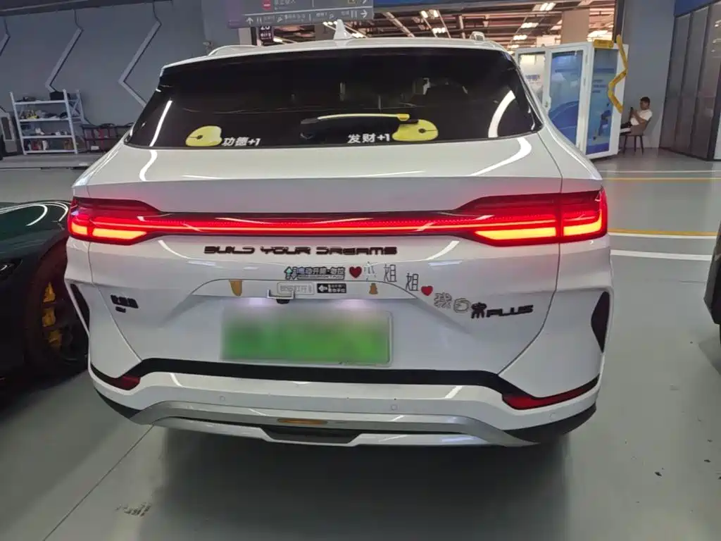 BYD PLUS New Energy — миниатюра 6
