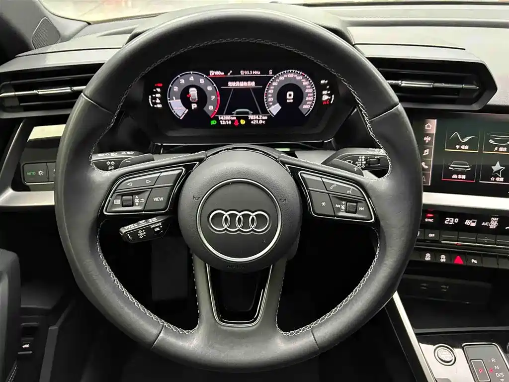 Audi A3 2023 Sportback 35 TFSI Fashion Sport