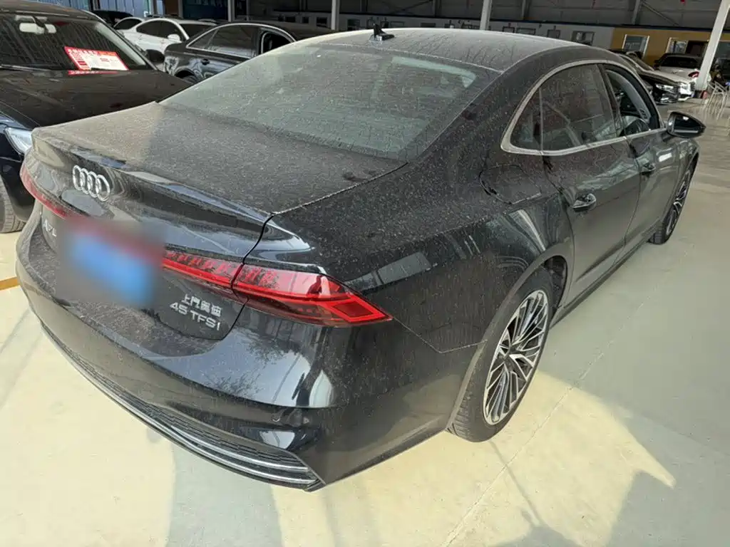 Audi A7L — миниатюра 9