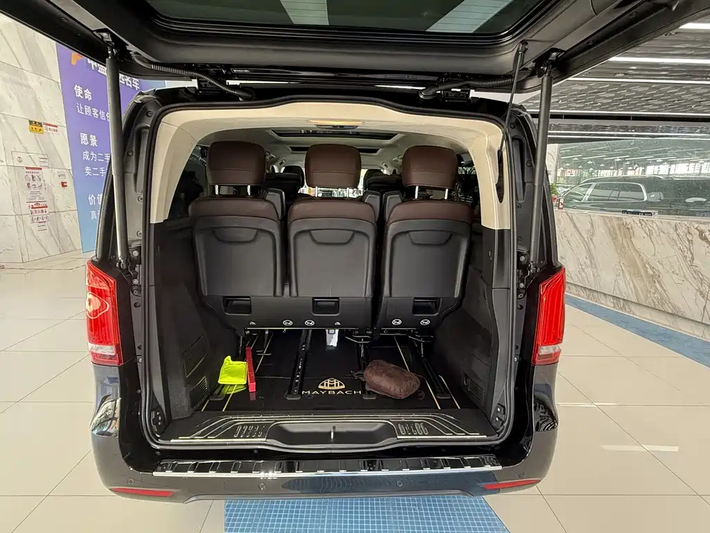 Mercedes-Benz V-Class — миниатюра 30