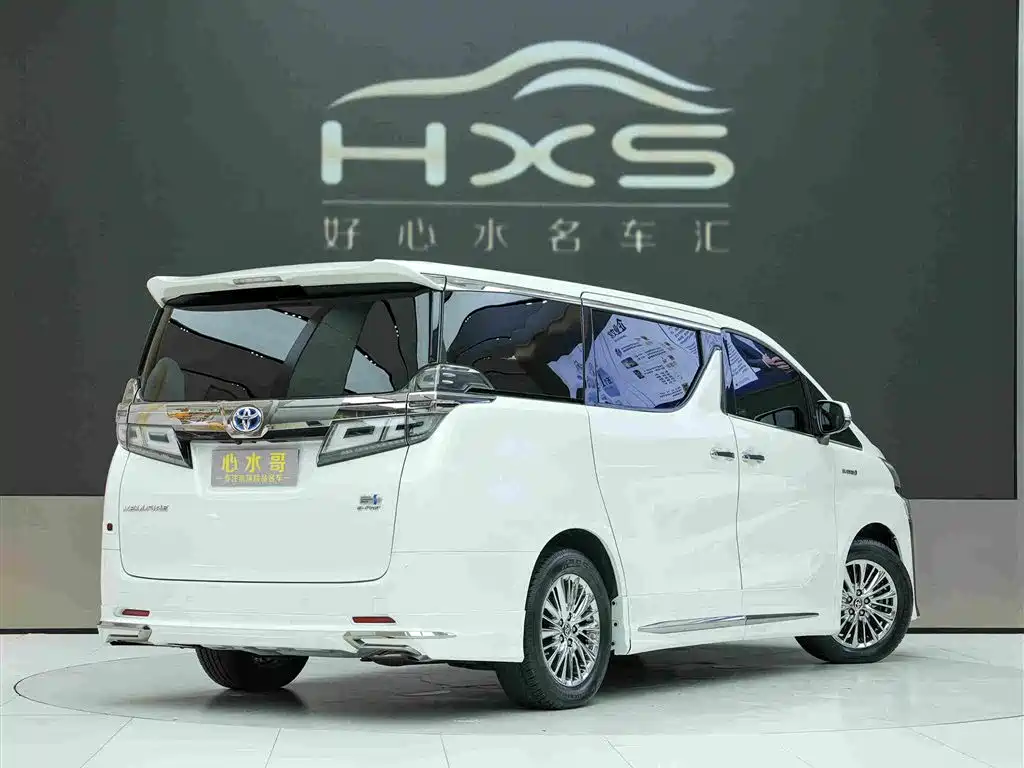 Toyota Vellfire — миниатюра 4