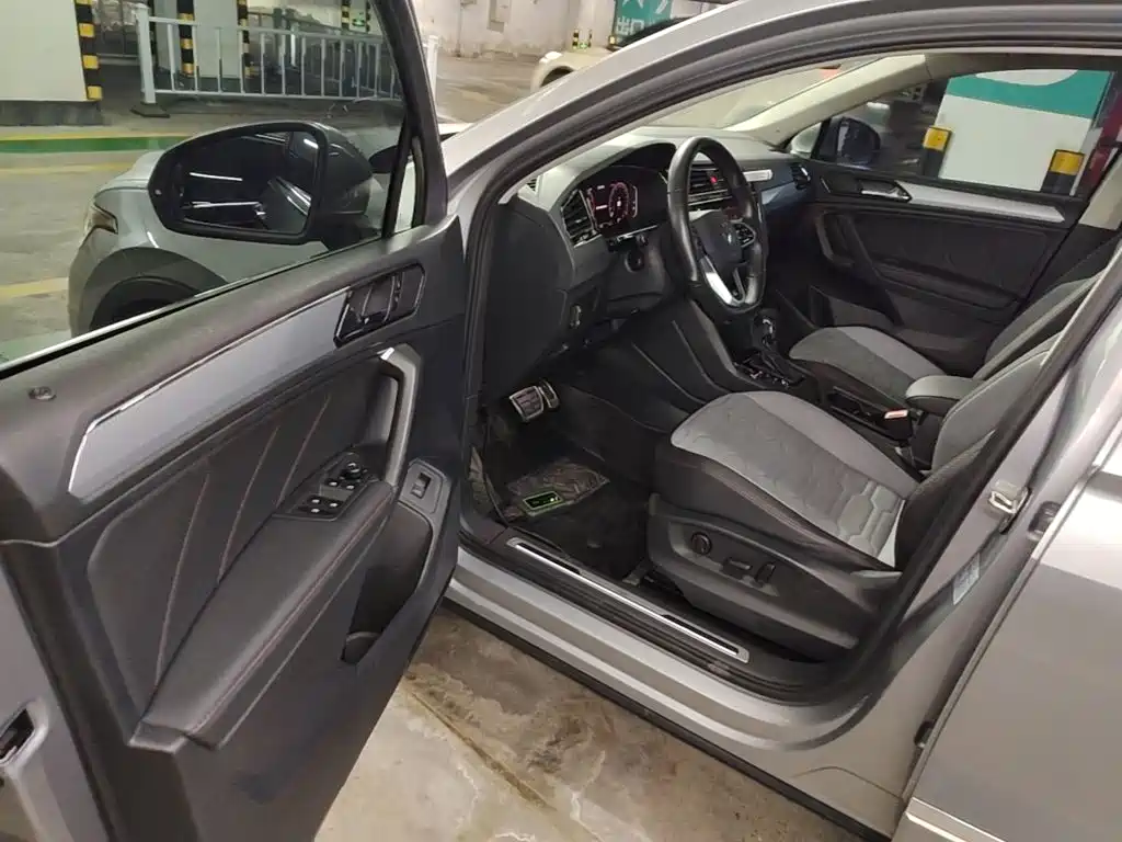 Volkswagen Tiguan X — миниатюра 16