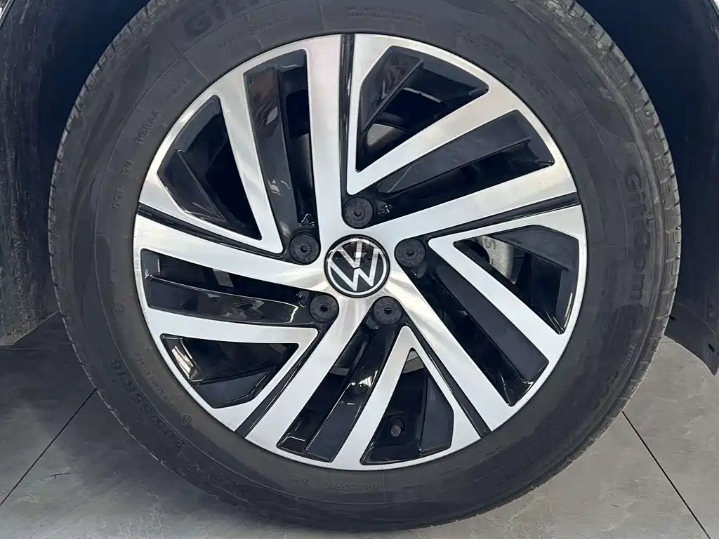 Volkswagen Lavida — миниатюра 19