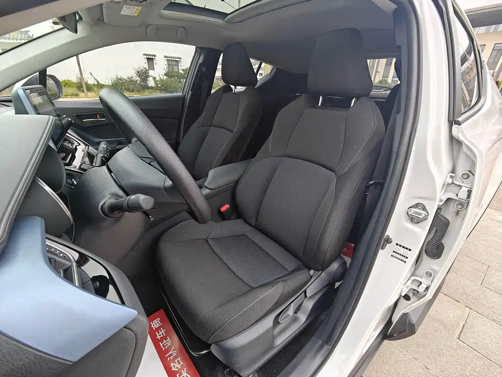Toyota IZOA — миниатюра 17