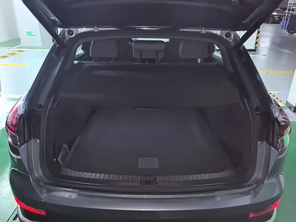Audi Q4 e-tron — миниатюра 19