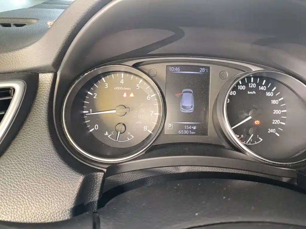 Nissan Qashqai — миниатюра 12