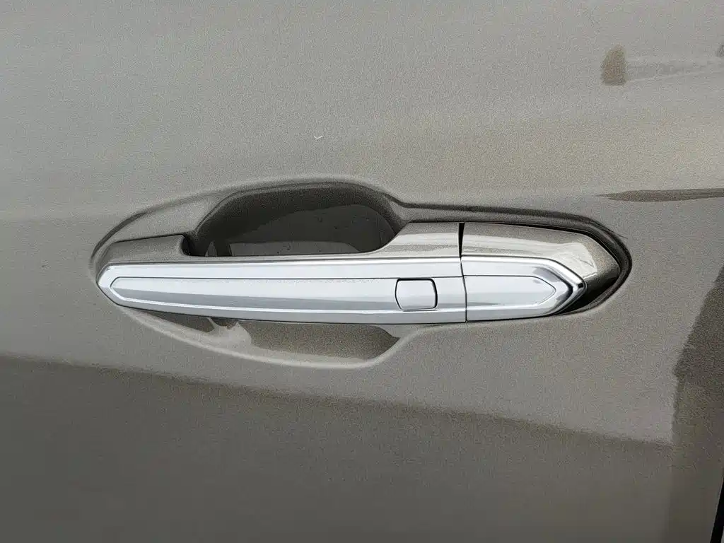 Cadillac XT5 — миниатюра 18