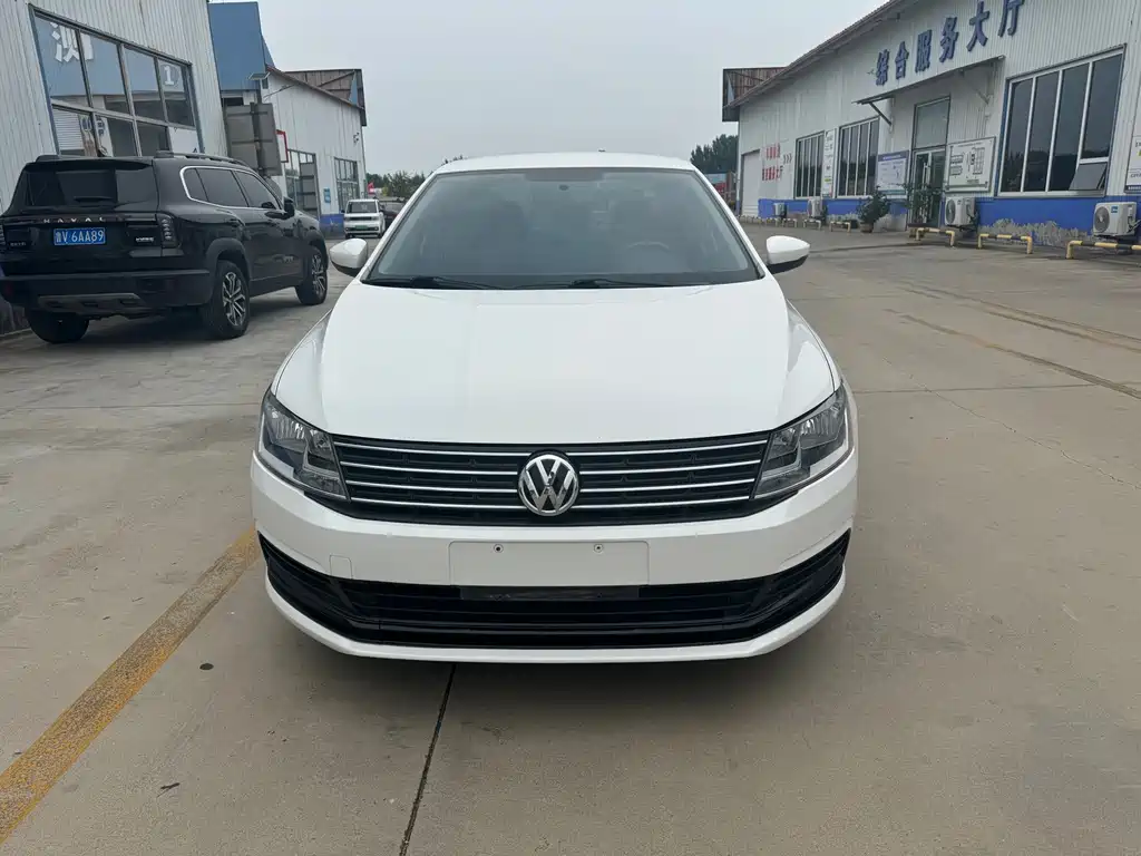 Volkswagen Lavida — миниатюра 2