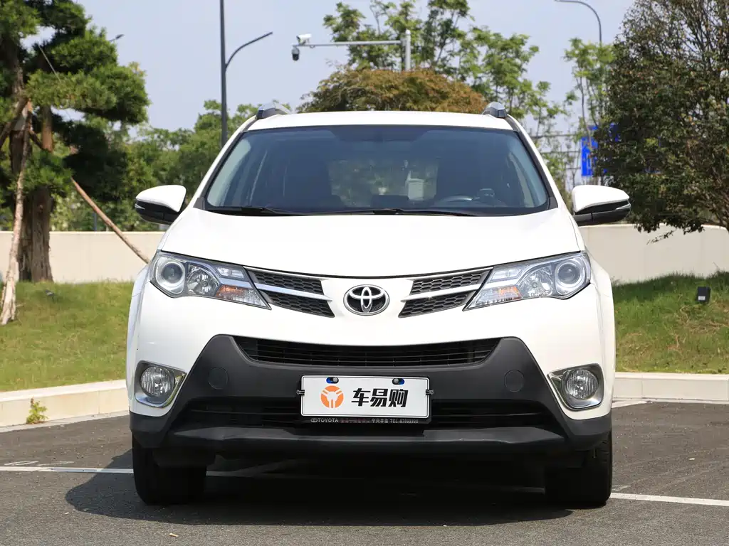 Toyota RAV4 — миниатюра 2