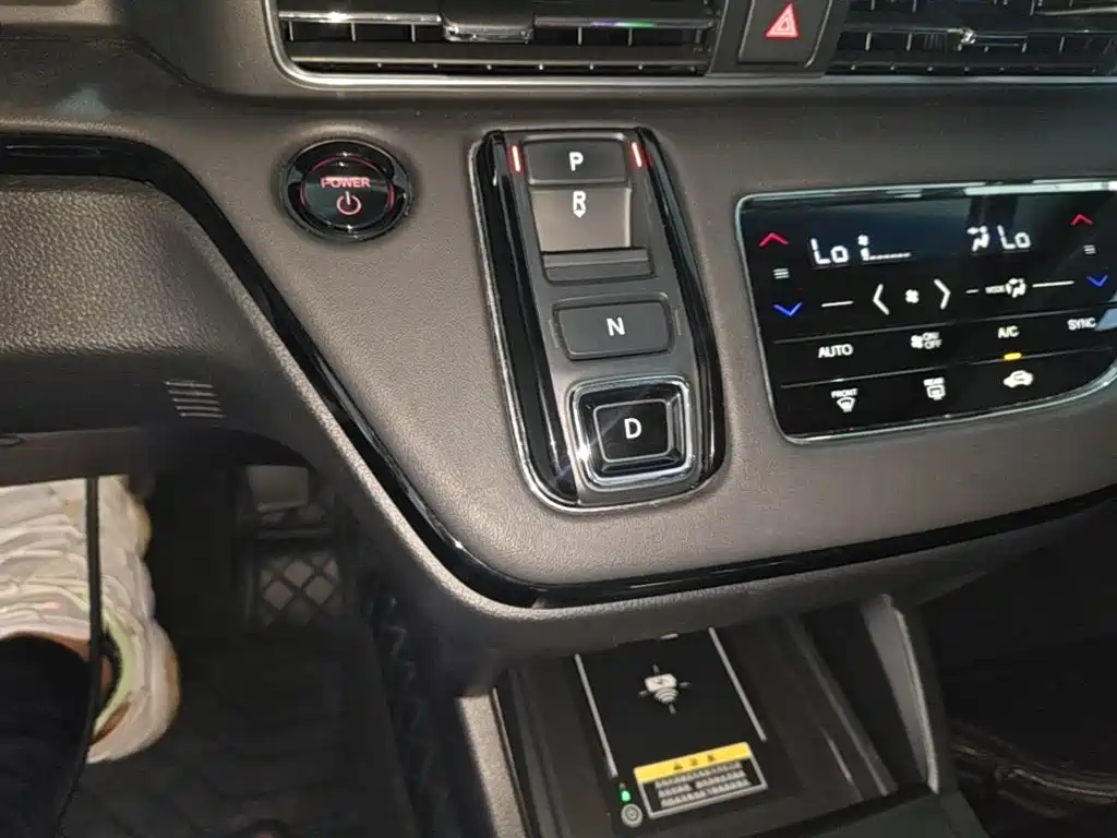 Honda Elysion — миниатюра 14