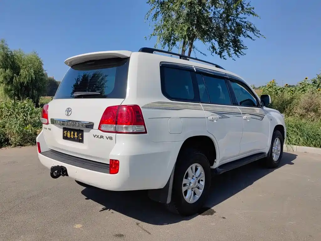 Toyota Land Cruiser — миниатюра 5