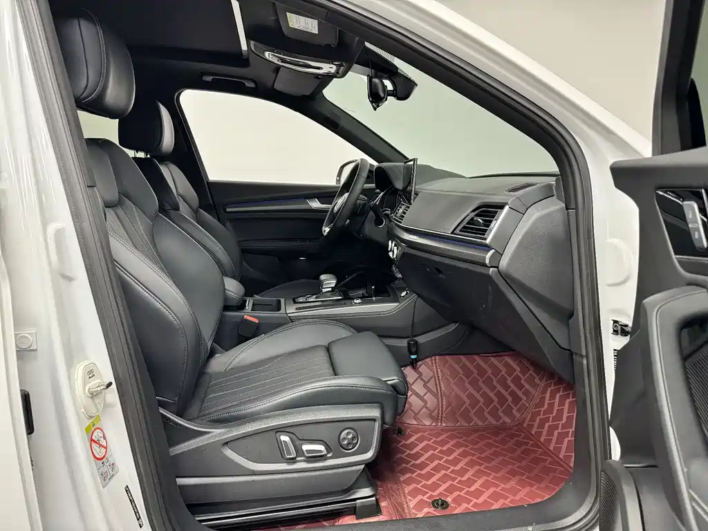 Audi Q5L — миниатюра 15