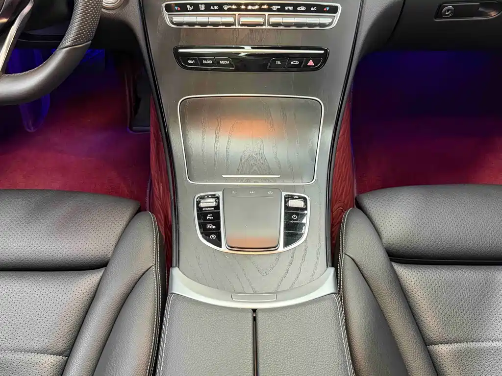 Mercedes-Benz C-Class — миниатюра 22