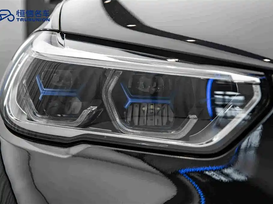 BMW X5 — миниатюра 10