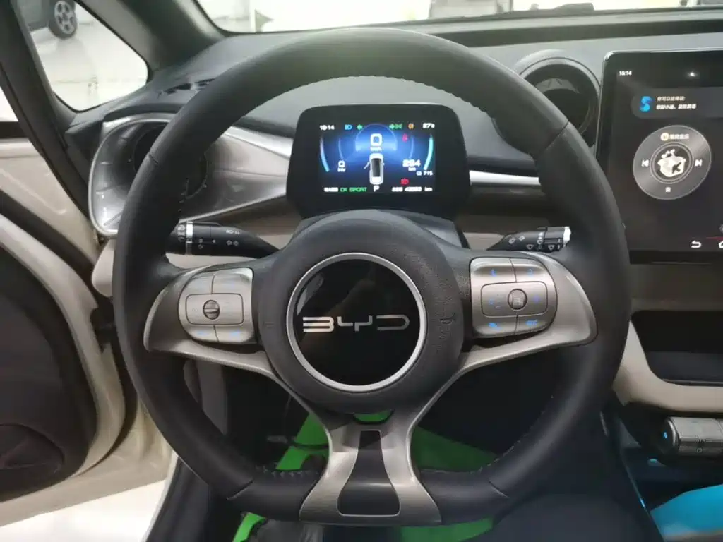 BYD Dolphin — миниатюра 11