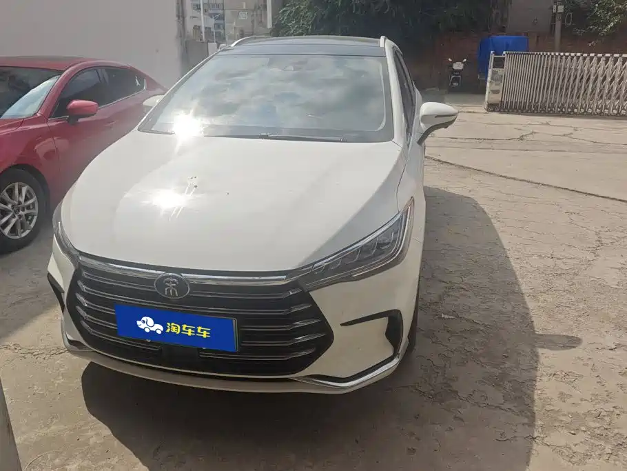 BYD MAX New Energy — миниатюра 2