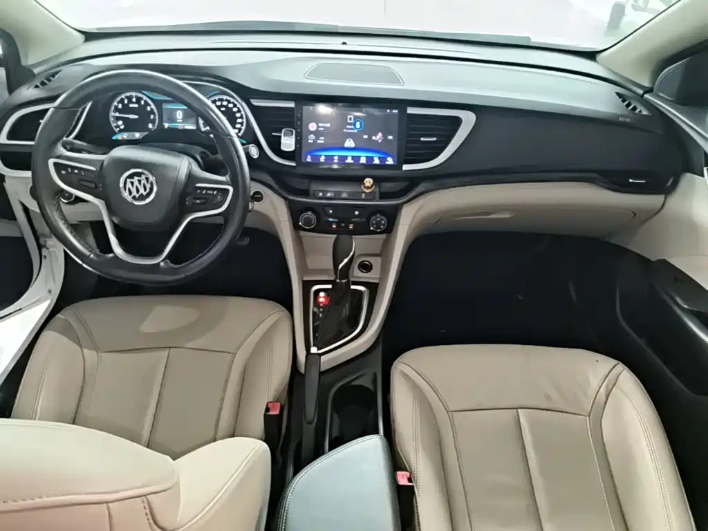 Buick Excelle — миниатюра 10