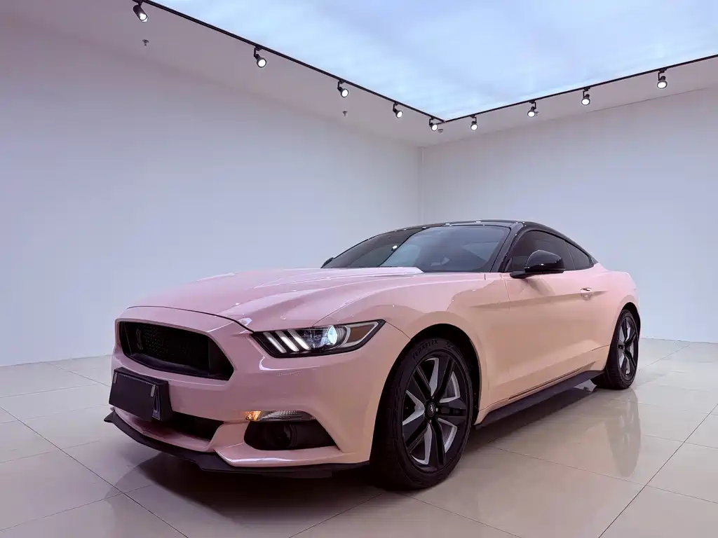 Купить Ford Mustang