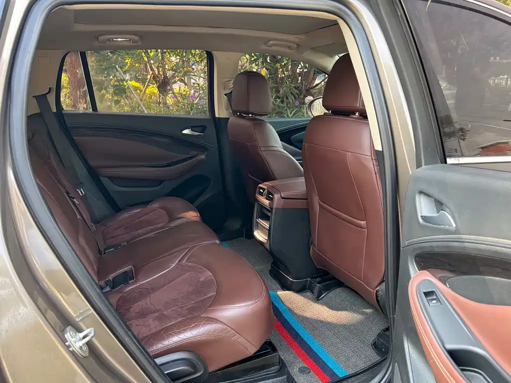 Buick Envision Plus — миниатюра 15