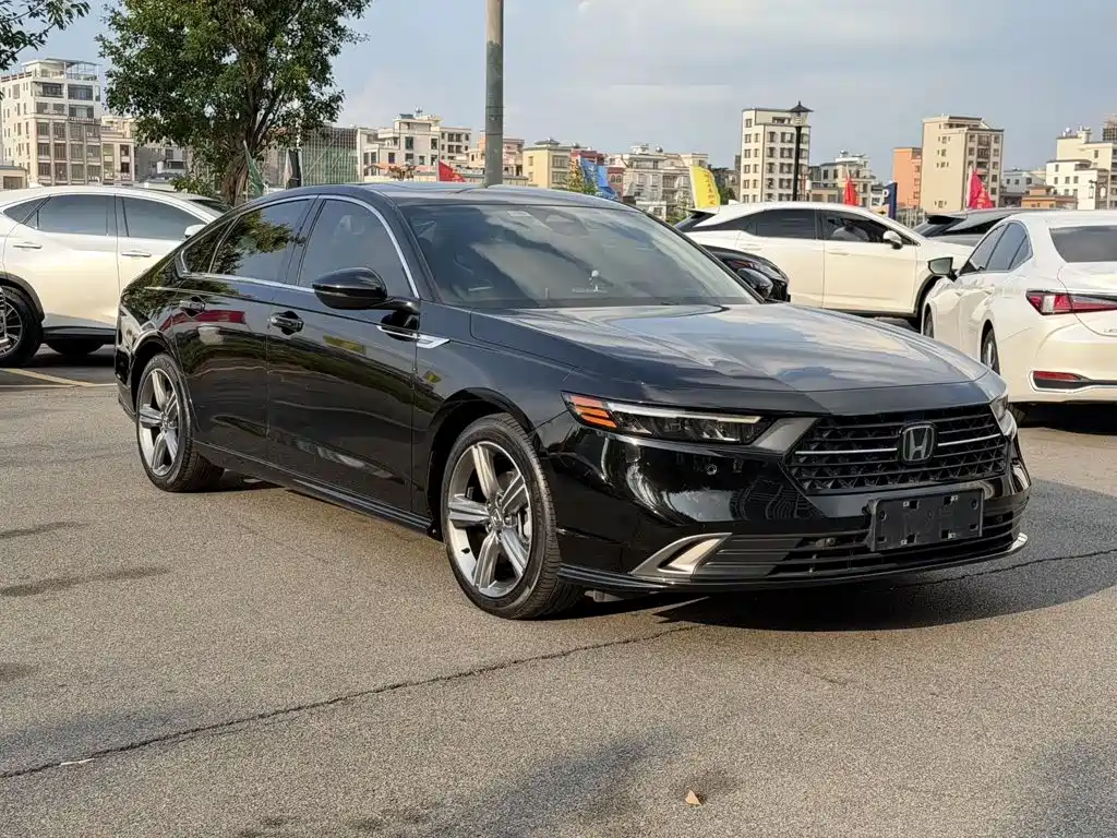 Honda Accord — миниатюра 2