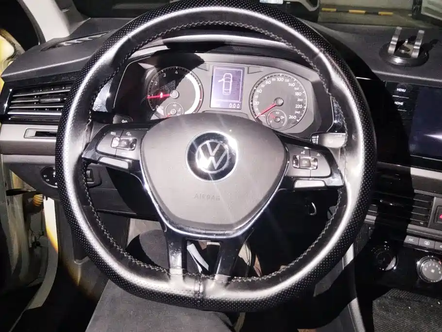 Volkswagen Bora — миниатюра 15