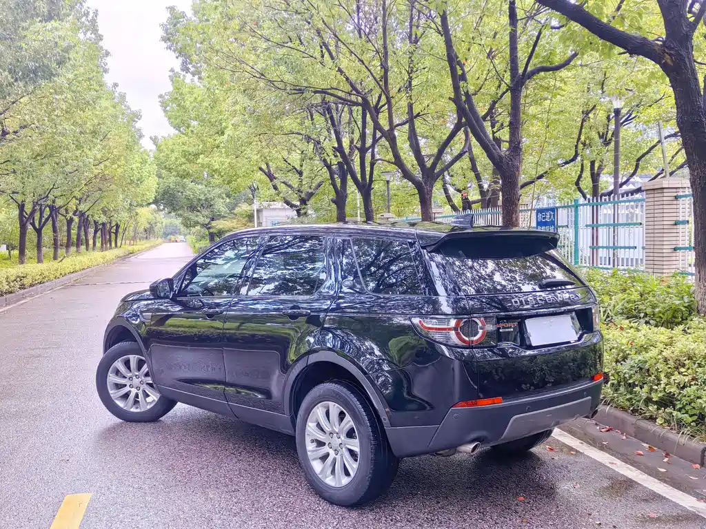 Land Rover Discovery Sport — миниатюра 16