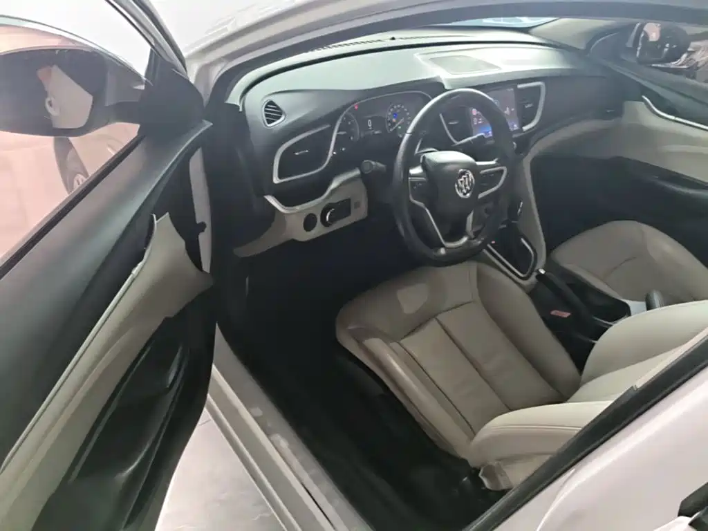 Buick Excelle — миниатюра 16