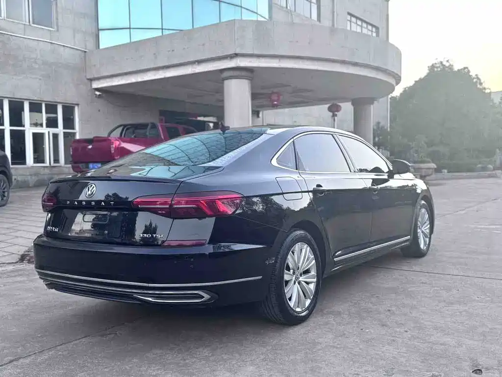 Volkswagen Passat — миниатюра 6