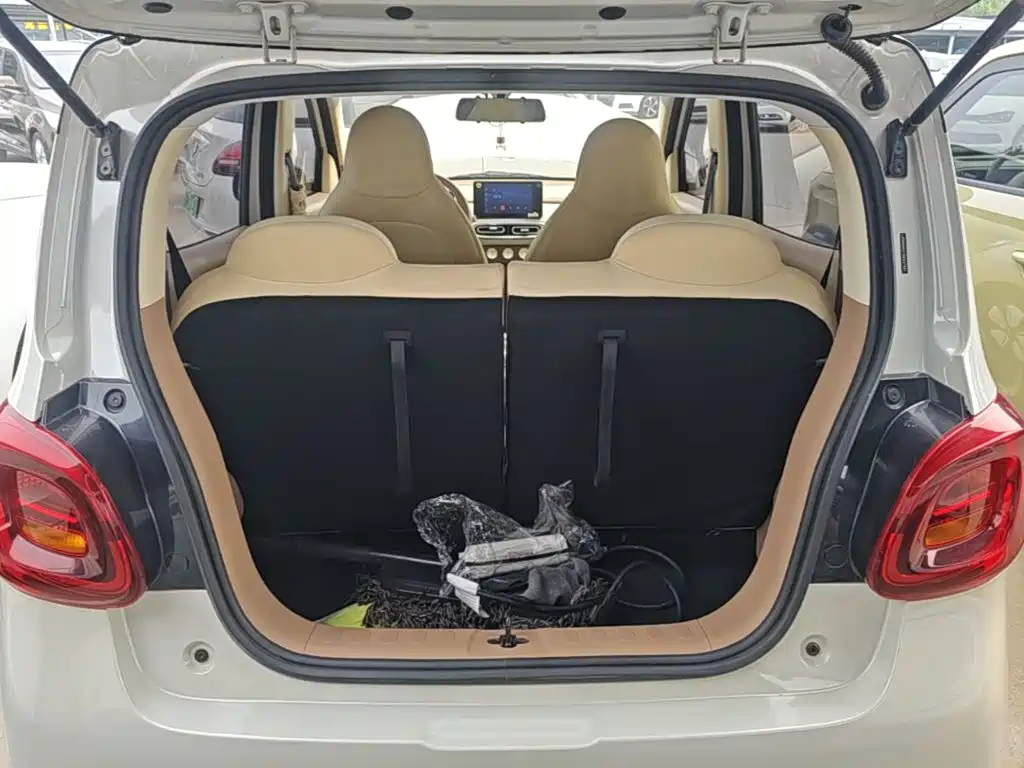 Wuling MINIEV — миниатюра 19