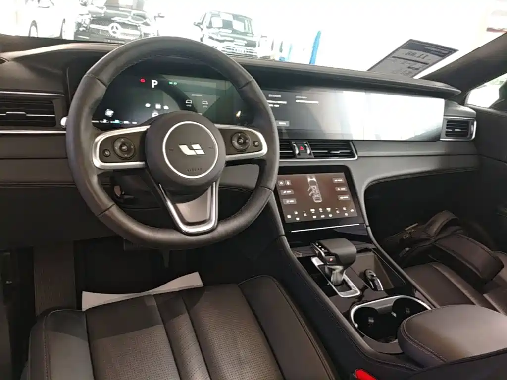 Li Auto Li ONE — миниатюра 10