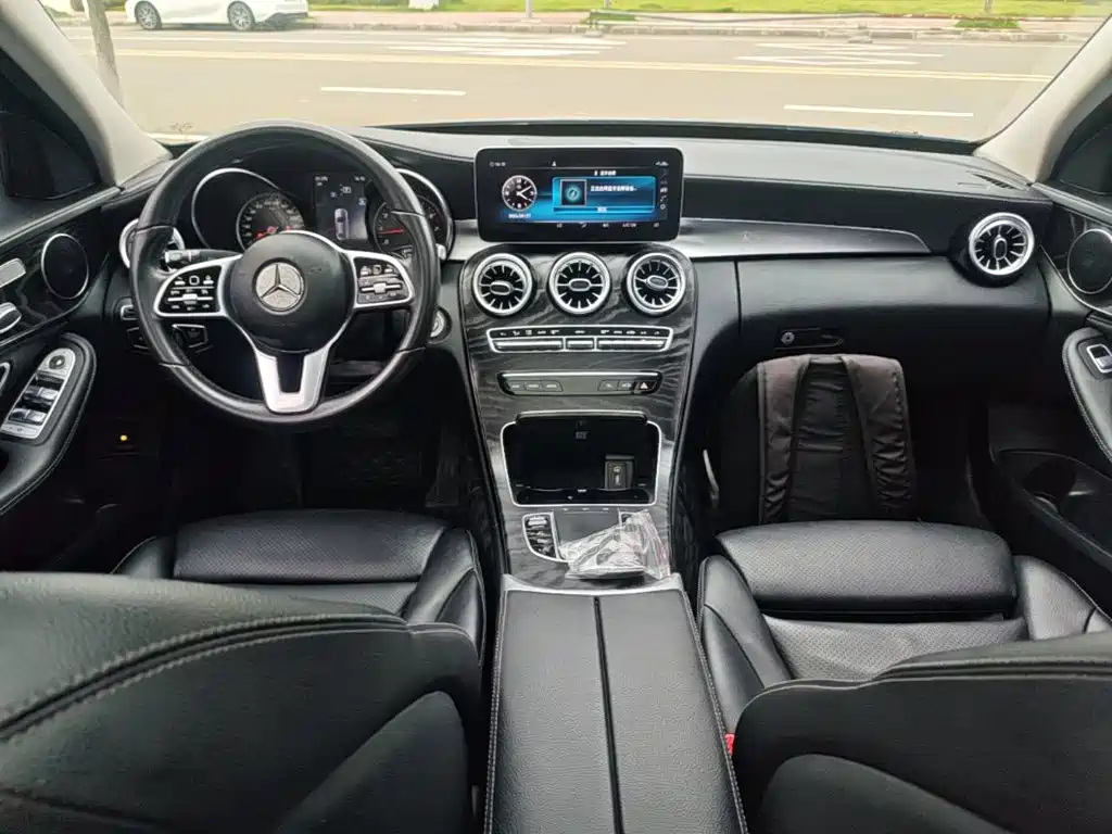 Mercedes-Benz C-Class — миниатюра 10