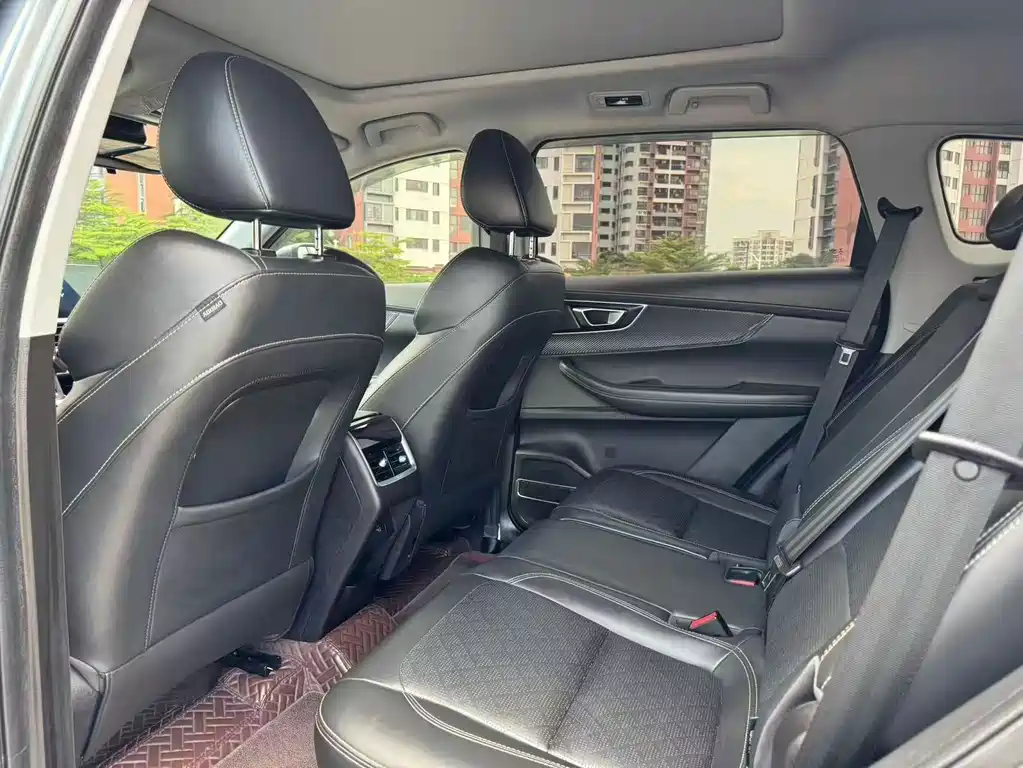 Chery Tiggo 8 — миниатюра 4