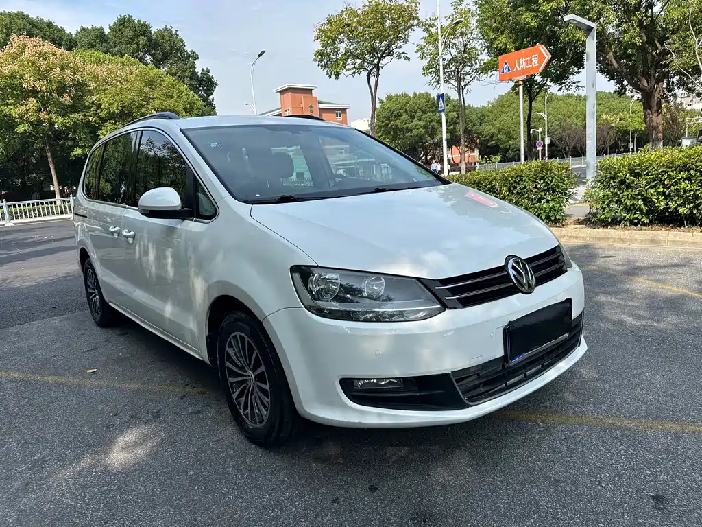 Volkswagen Sharan — миниатюра 3