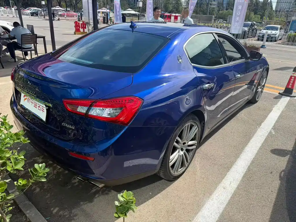 Maserati Ghibli — миниатюра 9