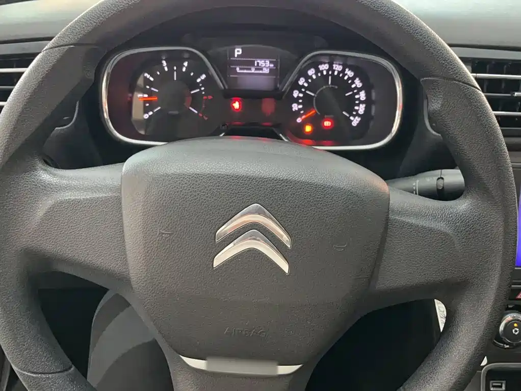 Citroen C4 — миниатюра 7