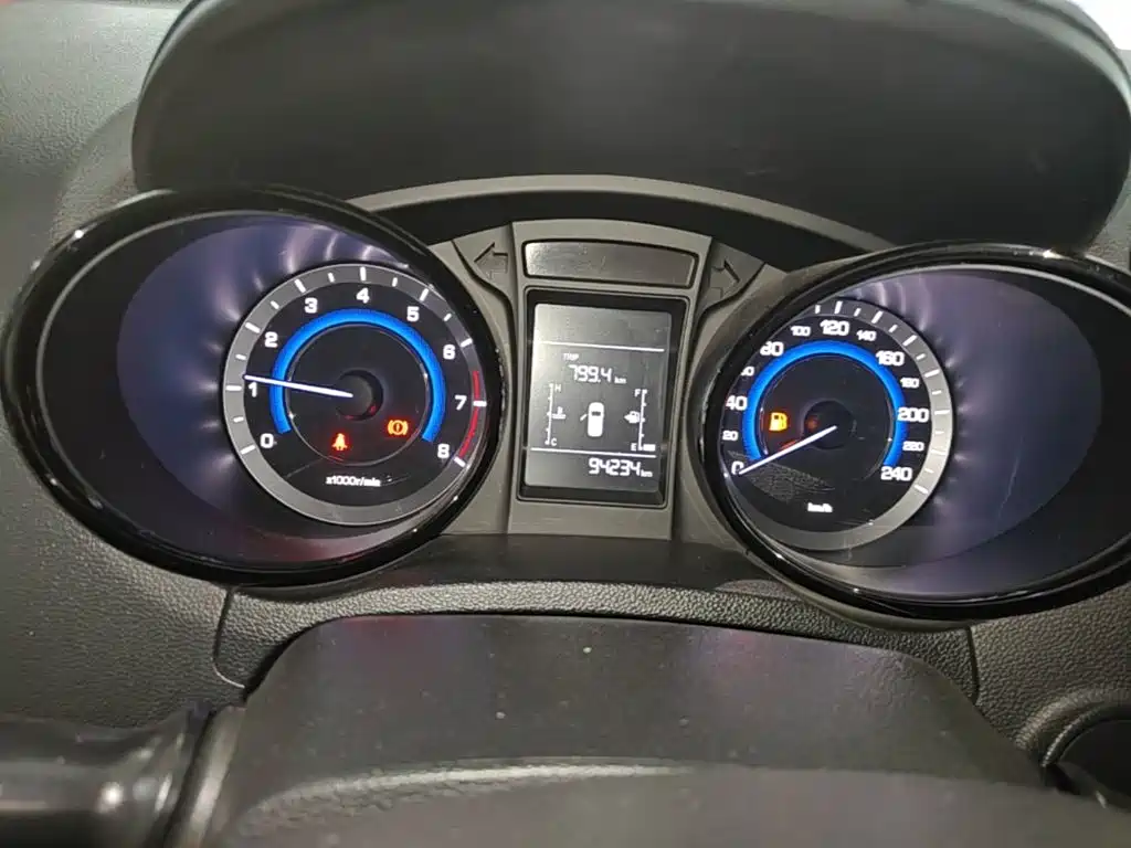 Changan CS15 — миниатюра 12