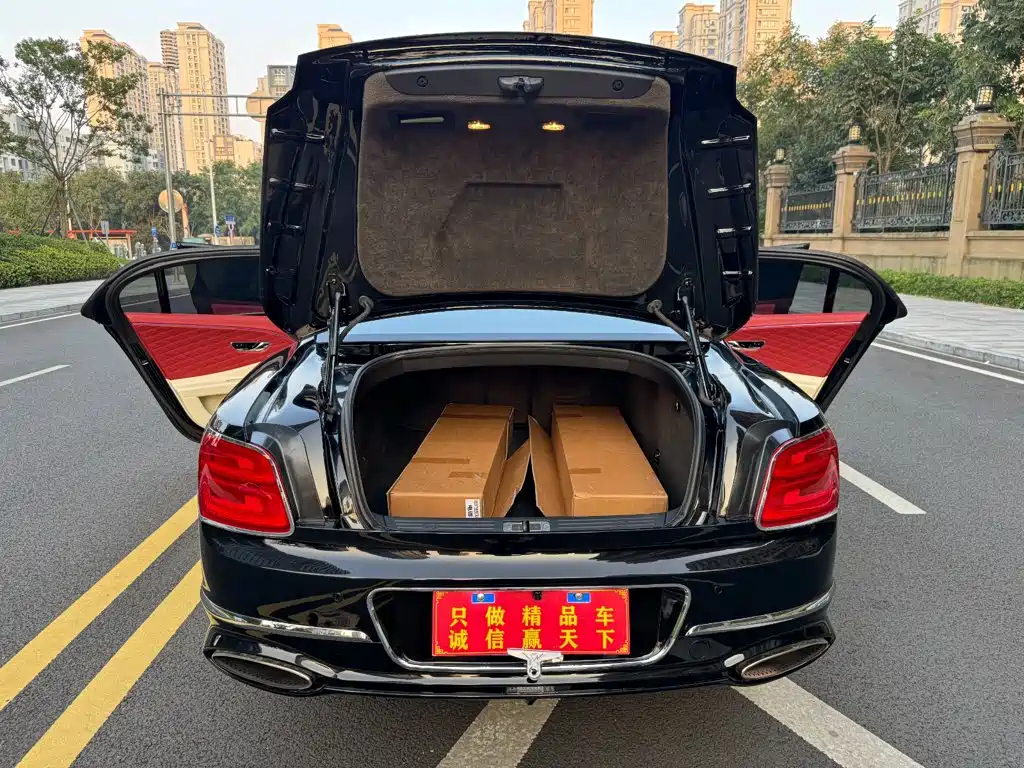 Bentley Flying Spur — миниатюра 10
