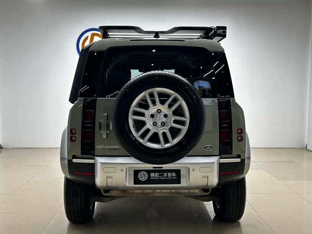 Land Rover Defender — миниатюра 23