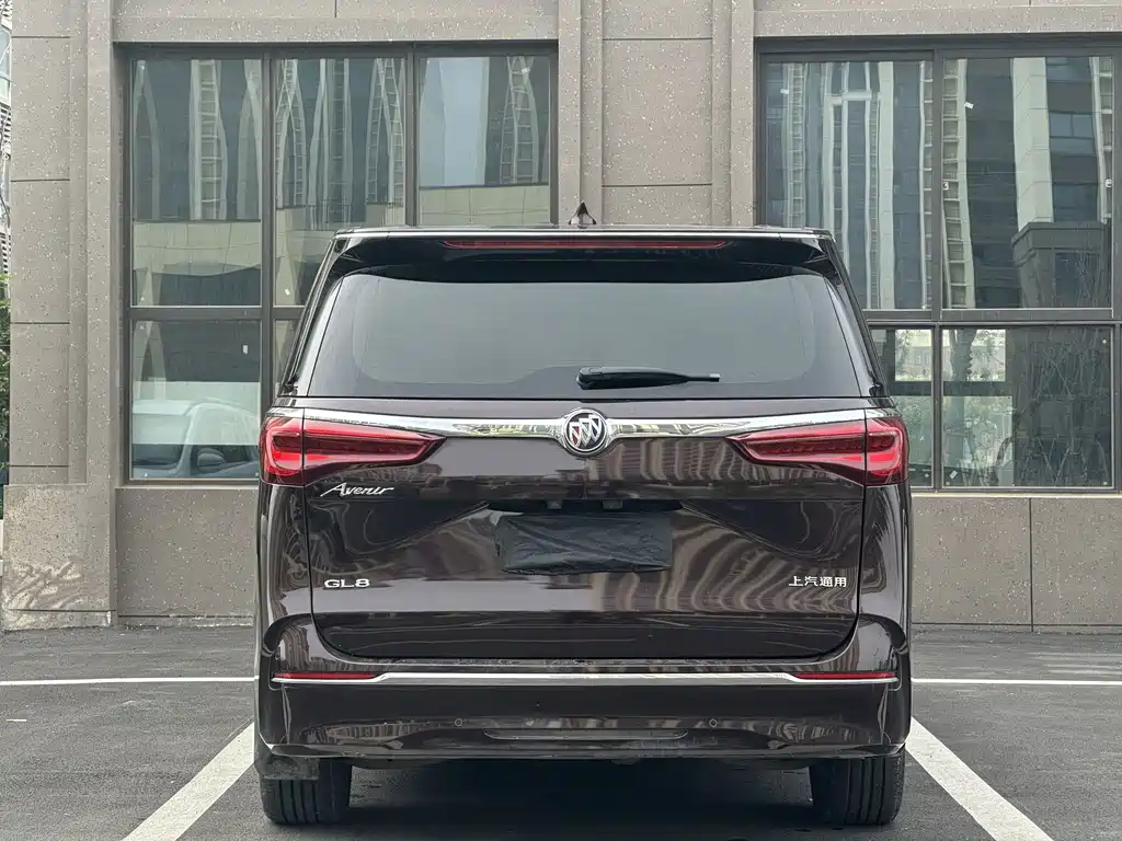 Buick GL8 — миниатюра 13