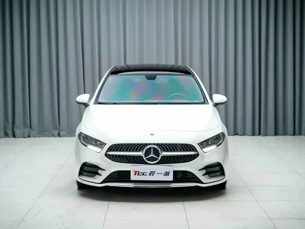 Mercedes-Benz A-Class — миниатюра 2