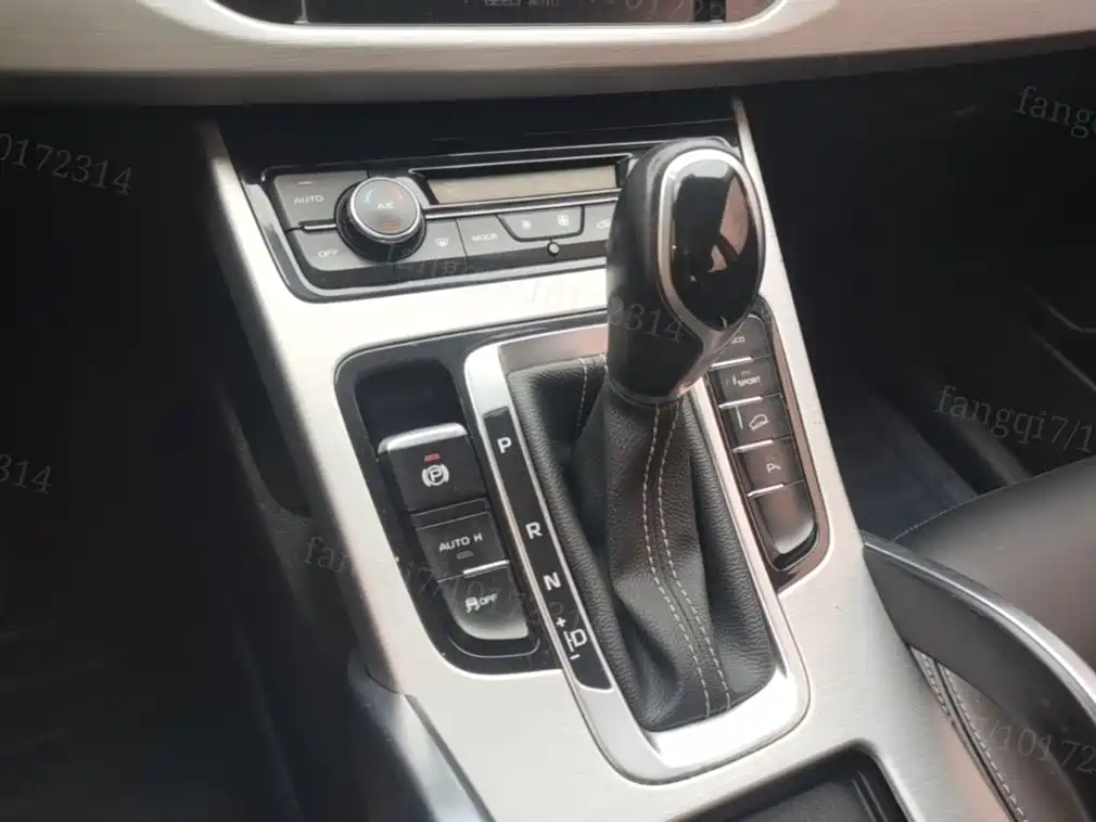 Geely Boyue — миниатюра 10