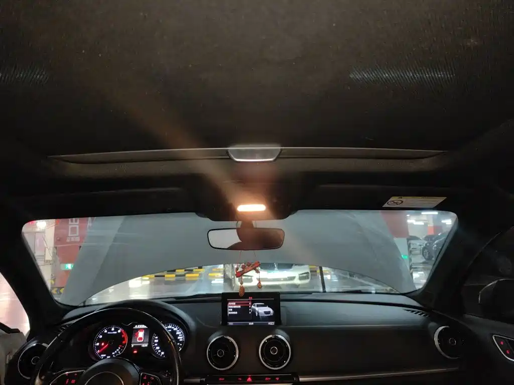 Audi A3 (Import) — миниатюра 9
