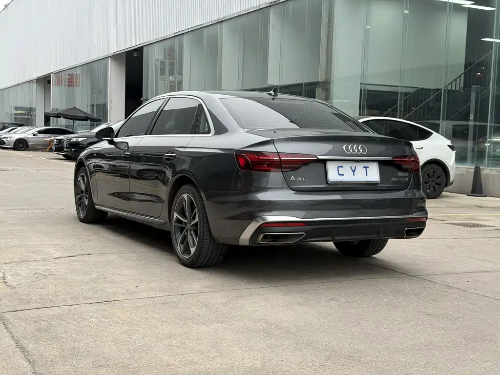 Audi A4L 2020 40 TFSI Fashion