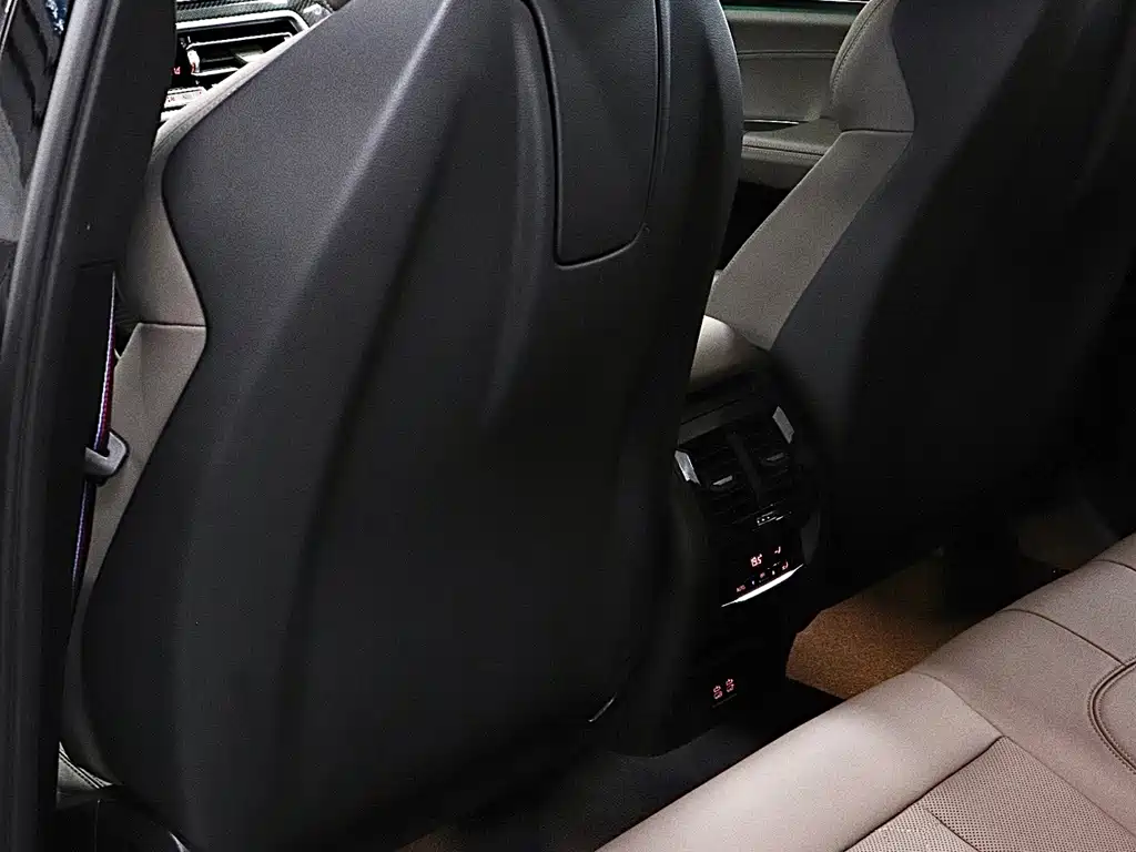 BMW X3 M — миниатюра 13