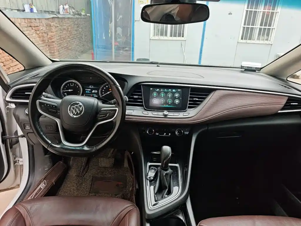 Buick GL6 — миниатюра 10