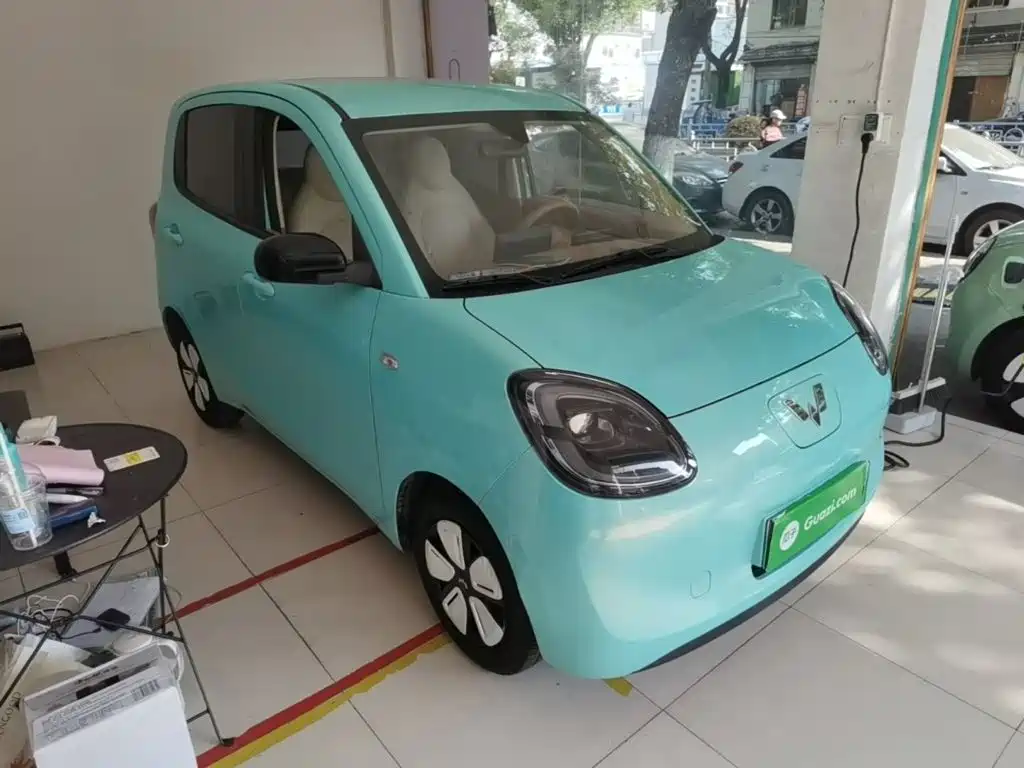 Wuling MINIEV — миниатюра 4