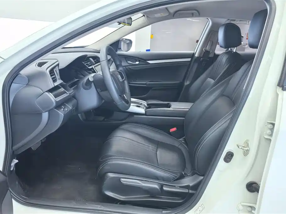 Honda Civic 2019 180TURBO CVT VI