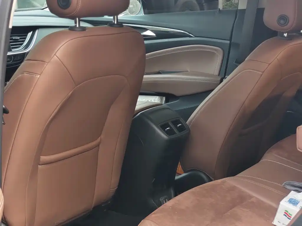 Buick Regal — миниатюра 8