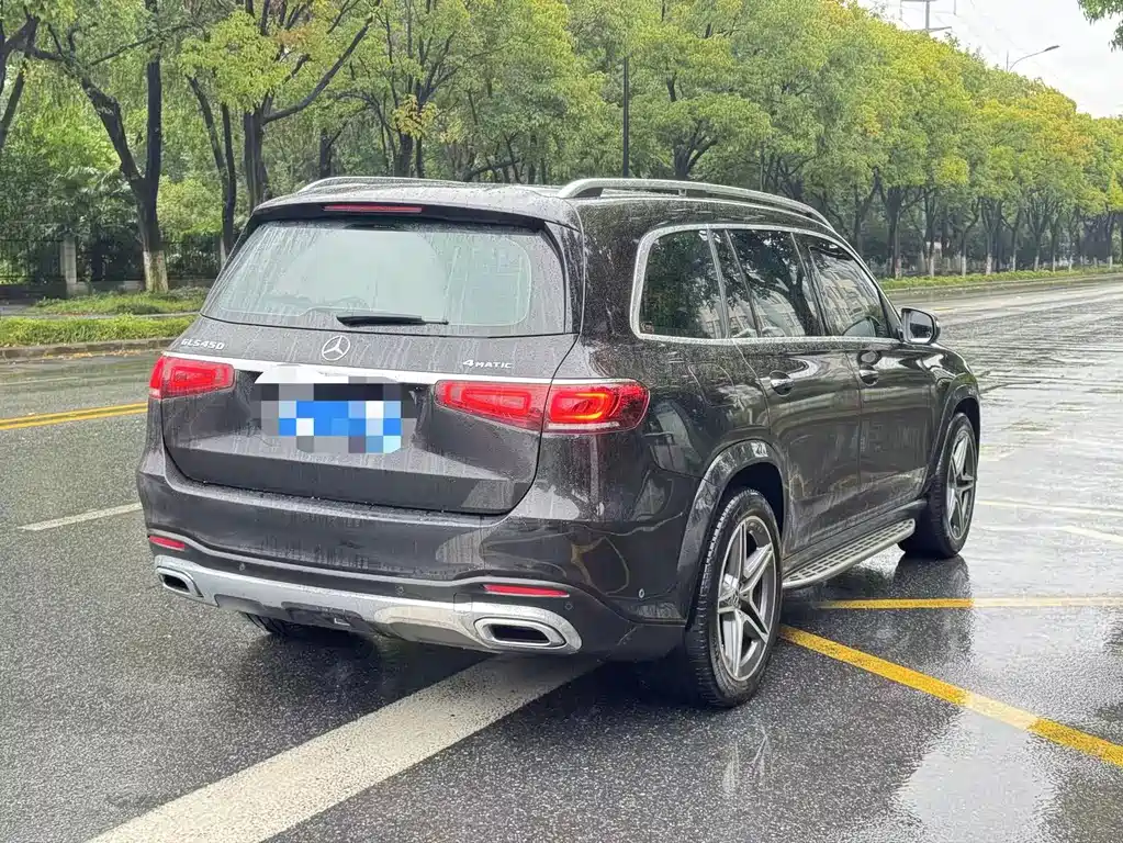 Mercedes-Benz GLS — миниатюра 7