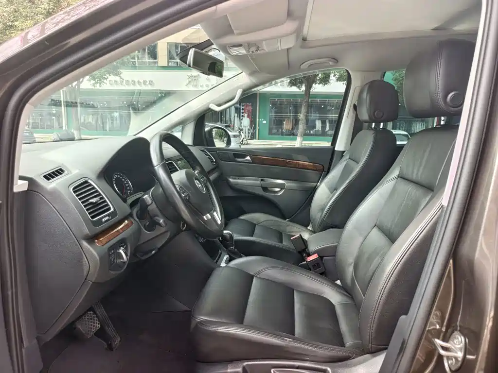 Volkswagen Sharan — миниатюра 8